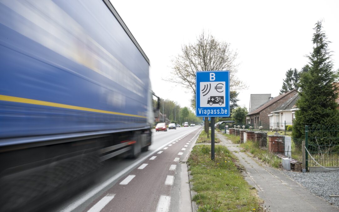 Kilometerheffing voor vrachtwagens: indexering tarieven Vlaanderen en Brussel vanaf 1 juli 2019