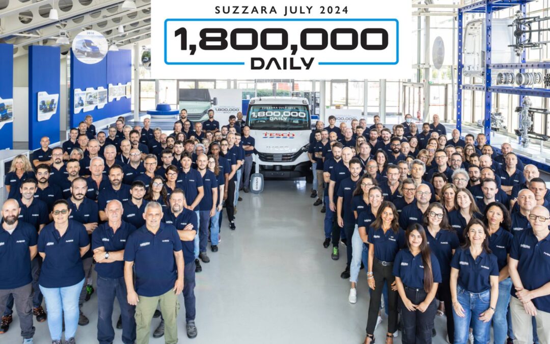 IVECO viert belangrijke mijlpaal met de 1.800.000e Daily die van de band rolt in de fabriek in Suzzara